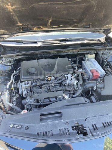 Toyota Camry-10