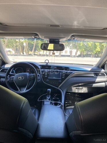Toyota Camry-7