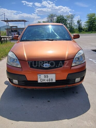 Kia Rio-1