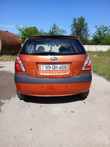 Kia Rio-4