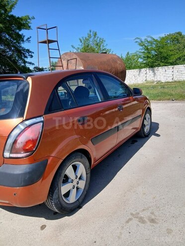 Kia Rio-6