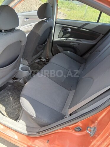 Kia Rio-9