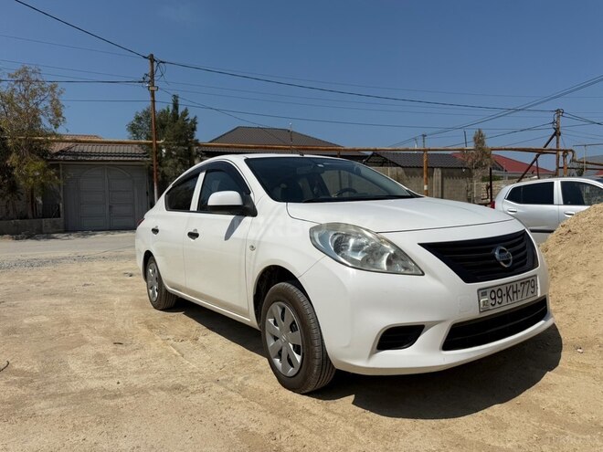 Nissan Latio-6