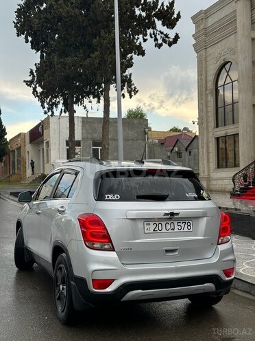 Chevrolet Trax-6