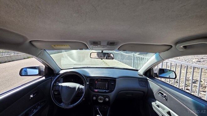 Kia Rio-6