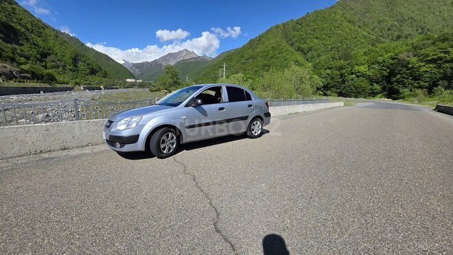 Kia Rio-3