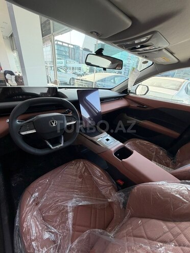 Changan Eado-6