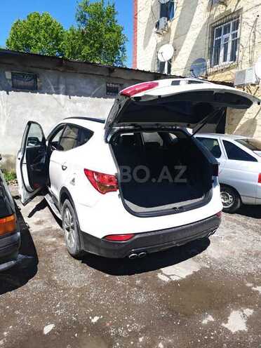 Hyundai Santa Fe-3