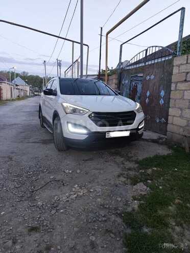Hyundai Santa Fe-6