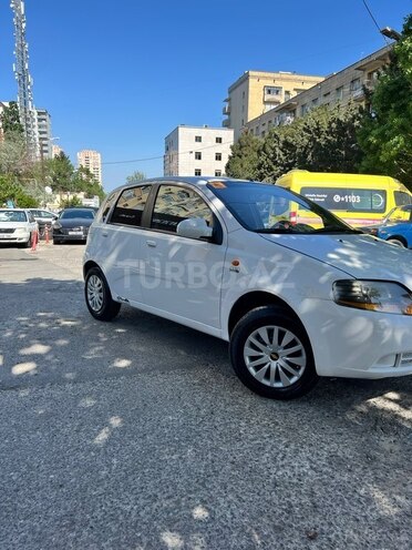 Chevrolet Kalos-3