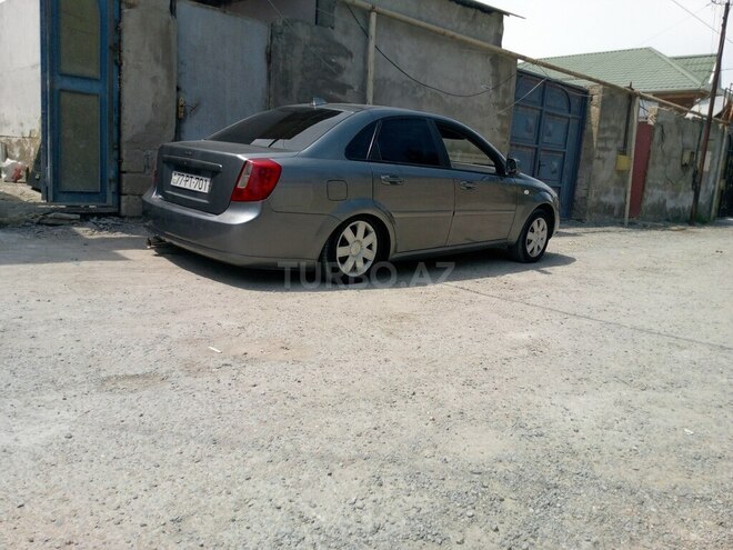 Chevrolet Lacetti-3