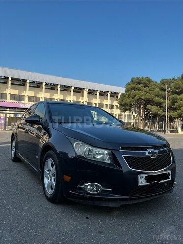 Chevrolet Cruze-1