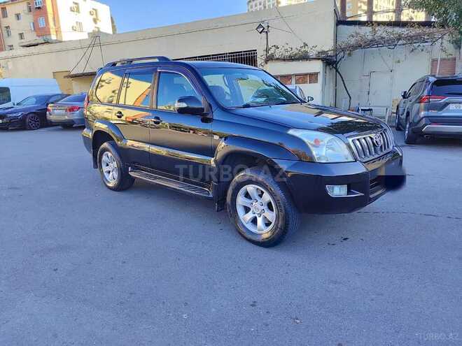 Toyota Land Cruiser Prado-4