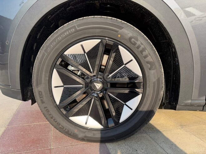 Changan Deepal S07-13