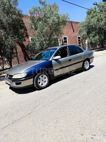Opel Omega 1996, 450,000 km - 2.0 l - Şirvan