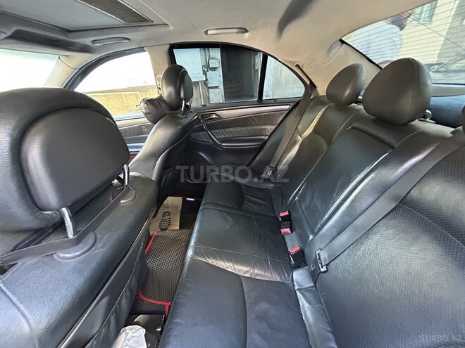 Mercedes C 320-5