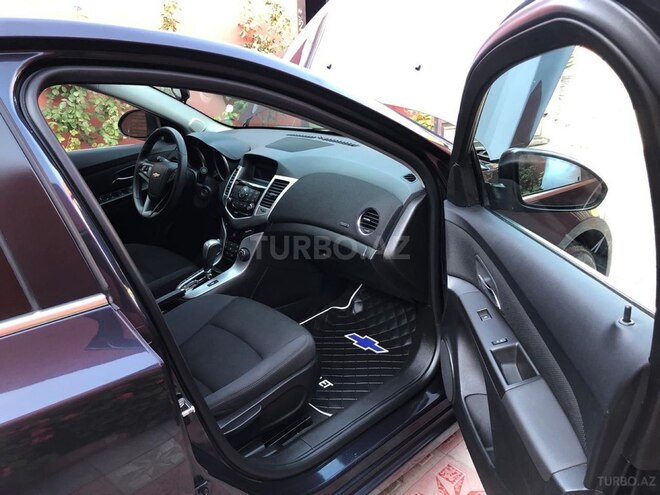 Chevrolet Cruze-5