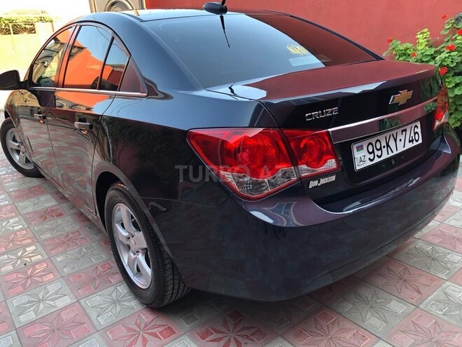 Chevrolet Cruze-4