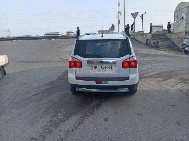 Chevrolet Orlando-18