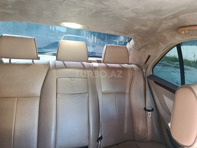 Mercedes E 240-6