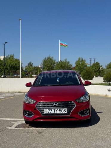 Hyundai Accent-2