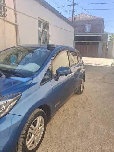 Nissan Note-3