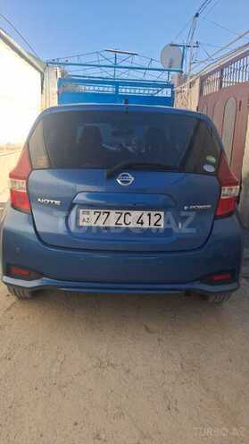 Nissan Note-2