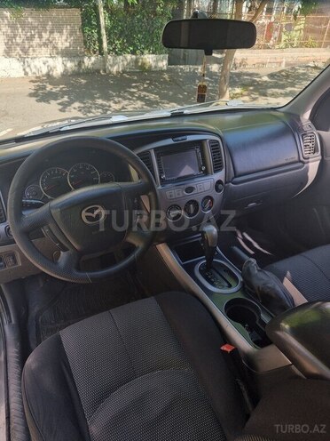 Mazda Tribute-5