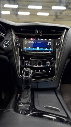 Cadillac CTS-11