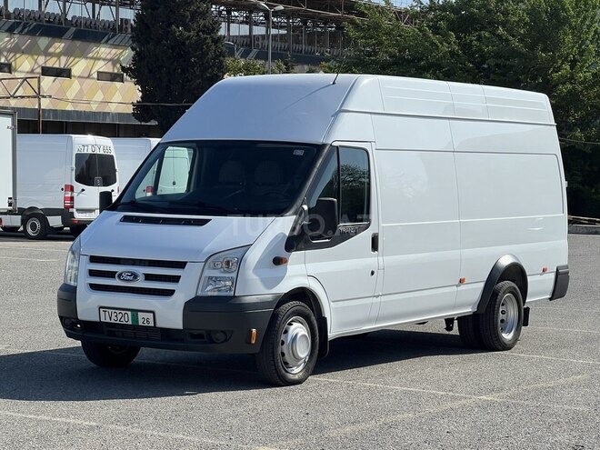Ford Transit-1
