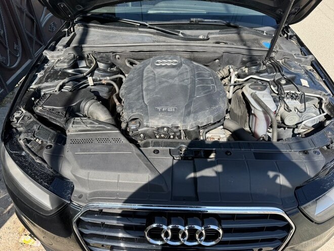 Audi A4-5