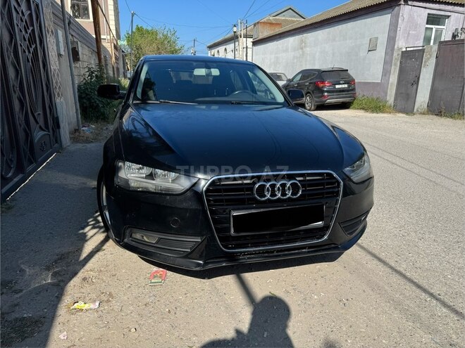 Audi A4-9