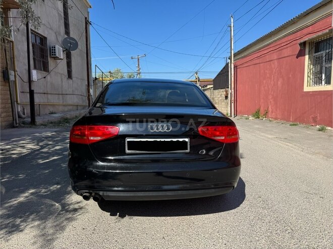 Audi A4-14