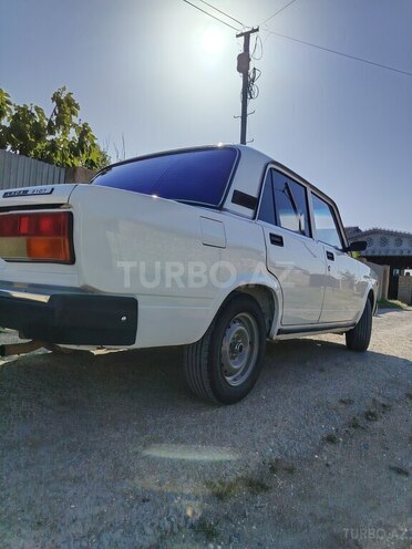 LADA (VAZ) 2107-4