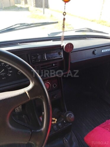 LADA (VAZ) 2107-6