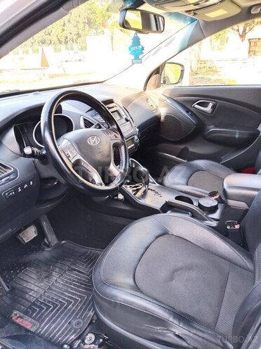 Hyundai ix35-5