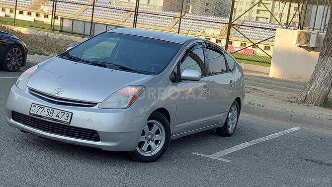 Toyota Prius-1