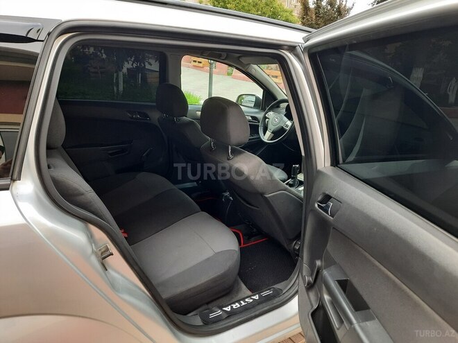 Opel Astra-15