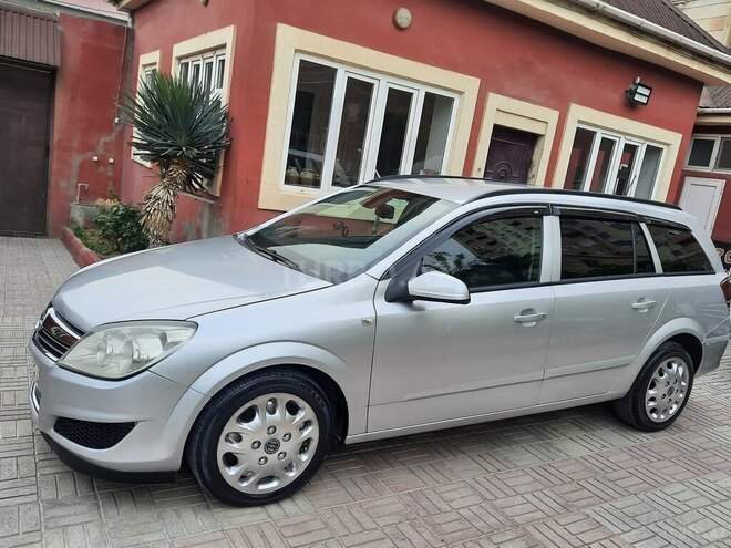 Opel Astra-8
