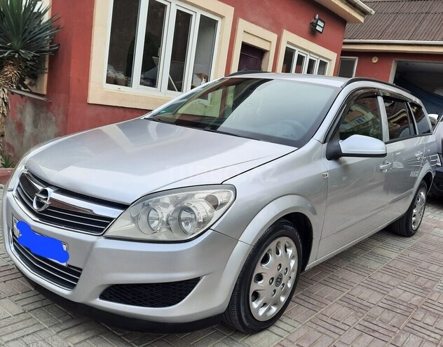 Opel Astra-9