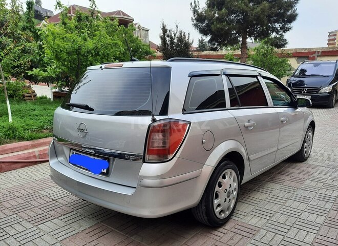 Opel Astra-7