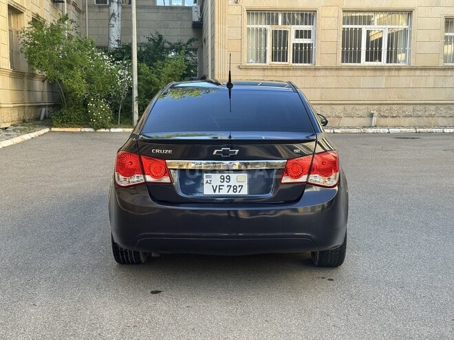 Chevrolet Cruze-3