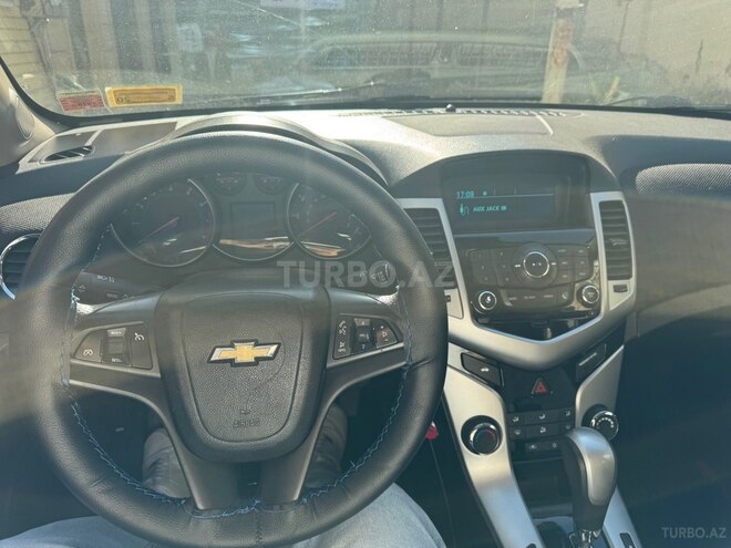 Chevrolet Cruze-6