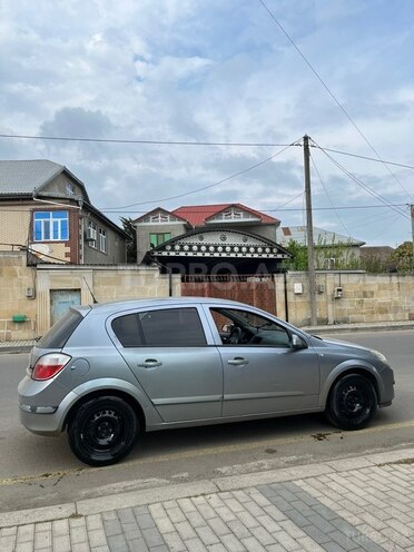 Opel Astra-2