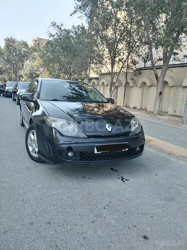 Renault Laguna-2