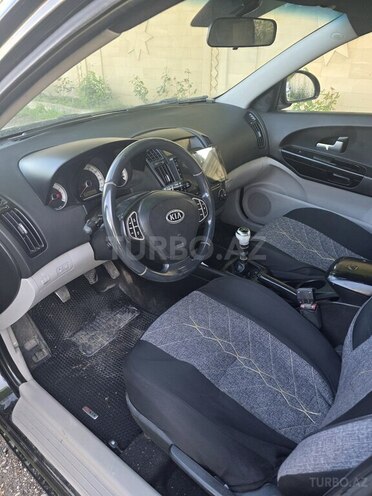 Kia Ceed-9