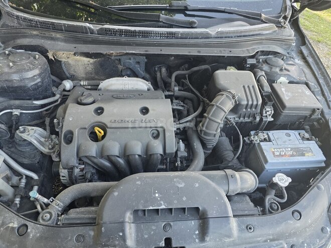 Kia Ceed-12