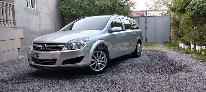 Opel Astra-2