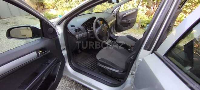 Opel Astra-4