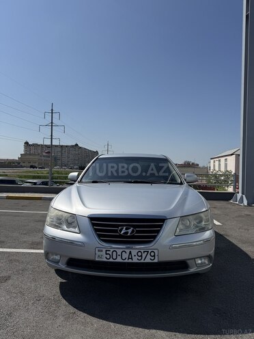 Hyundai Sonata-2